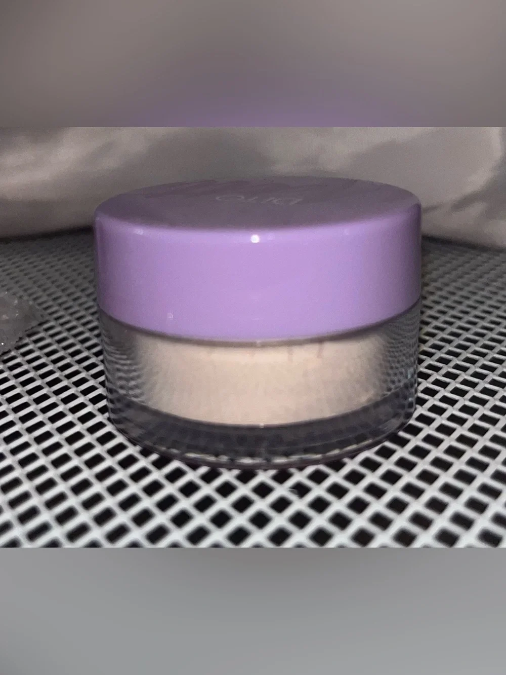Combo of 2 Foundations and 2 Powders and Oil Absorbing Sheets